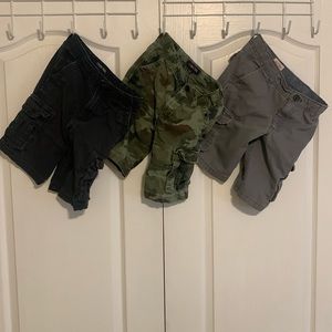 3 pairs of boys cargo shorts sizes 6,7,8
